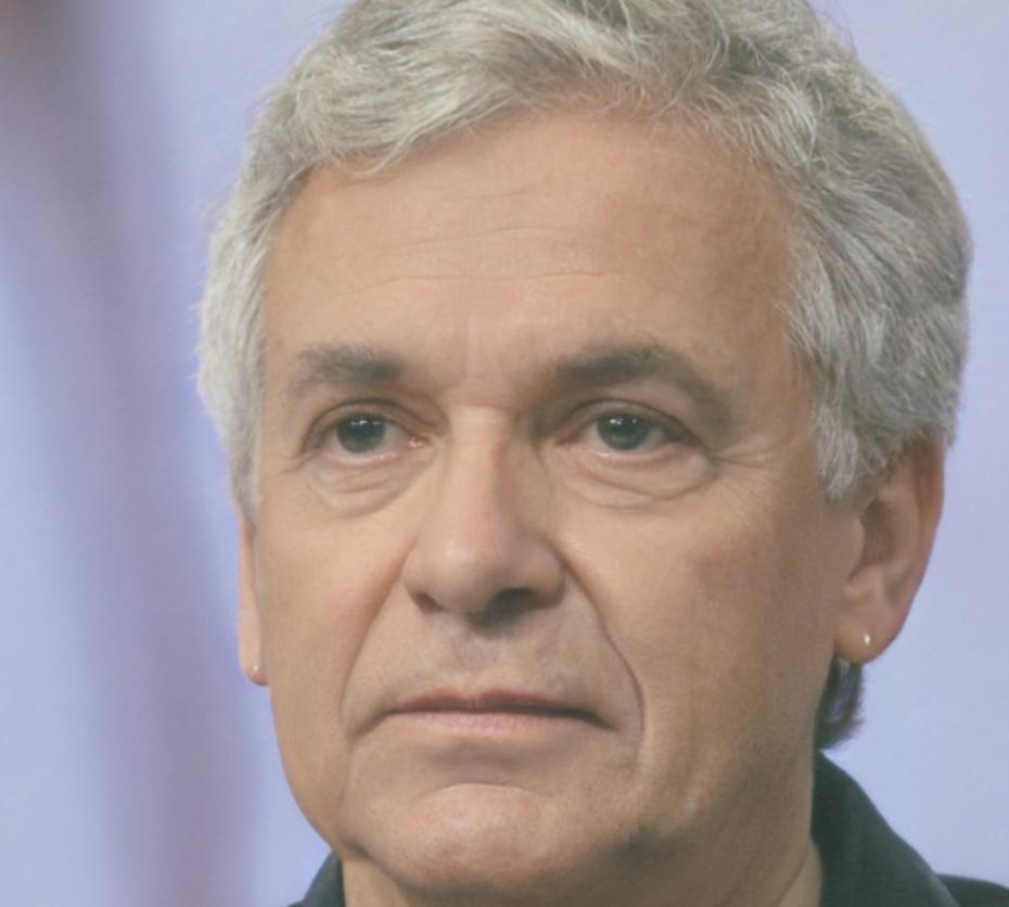 Benedikt Hoffmann, Geschäftsführer von araexuniva